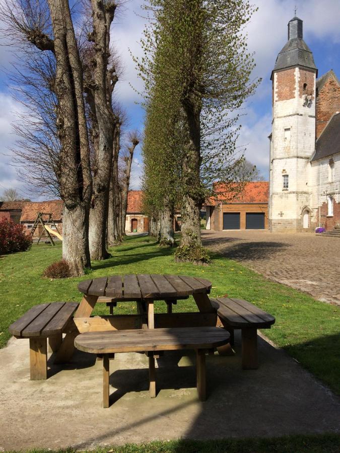 Le Chateau De Penin Exterior photo